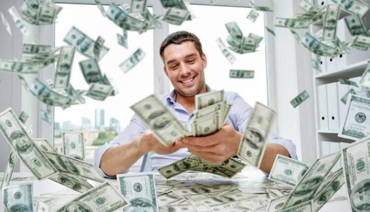 بنك أميركي يتحوّل إلى مشكلة مالية كبرى بعد خطأ فادح بتحويل 81 تريليون دولار