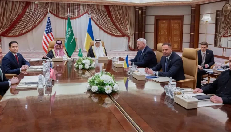 الصراع في أوكرانيا: المواقف الروسية والأوروبية وترامب