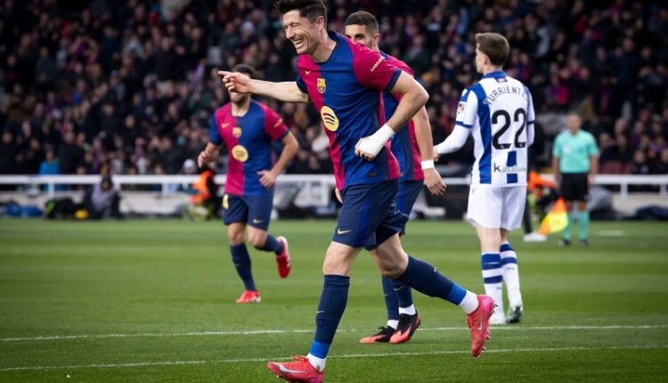 برشلونة يكتسح سوسيداد ويعزز الصدارة