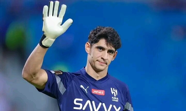 بونو في دوامة الانتقادات بعد ثلاث هزائم متتالية مع الهلال