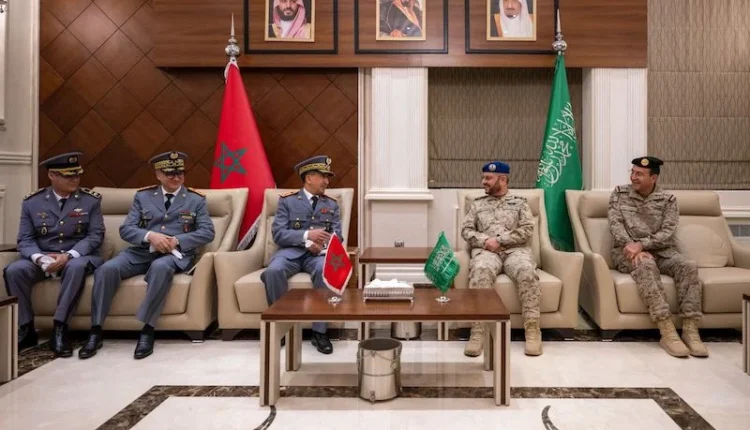 تعزيز التعاون العسكري بين المغرب والسعودية: زيارة تاريخية للفريق أول محمد بريظ