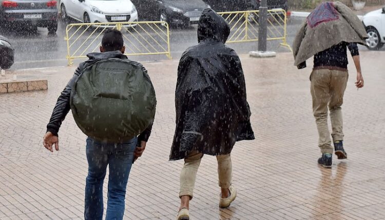 تعليق الدراسة بشمال المغرب