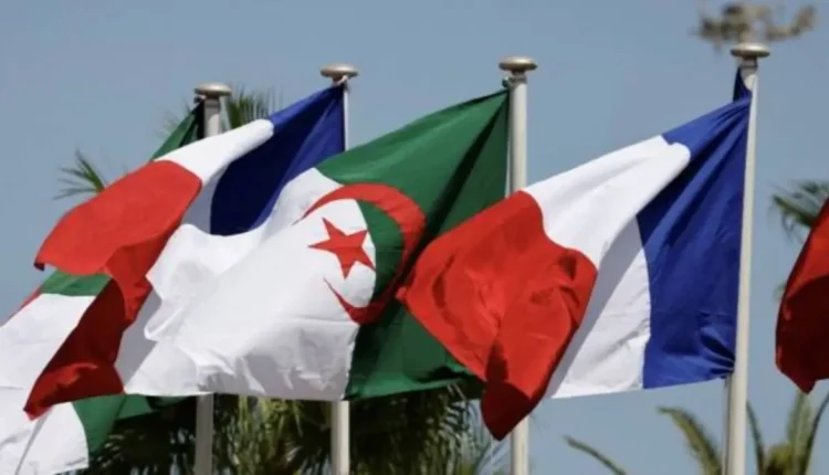 تصعيد جديد في العلاقات الجزائرية الفرنسية بعد طرد موظفين من السفارة