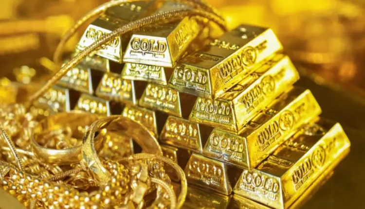 الذهب يسجل مستوى قياسي جديد بتجاوز 3300 دولار للأونصة