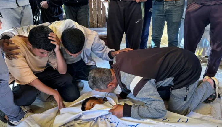 الدفاع المدني بغزة يتهم الجيش الإسرائيلي بارتكاب إعدامات ميدانية