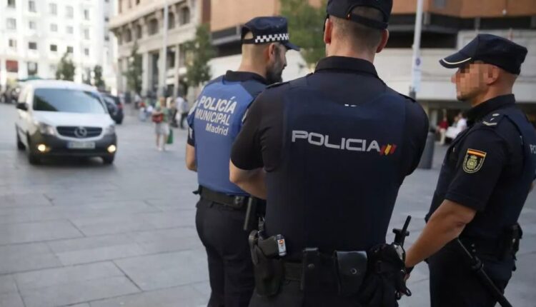 إسبانيا ترفض طلب لجوء شرطي مغربي فارّ من بلاده