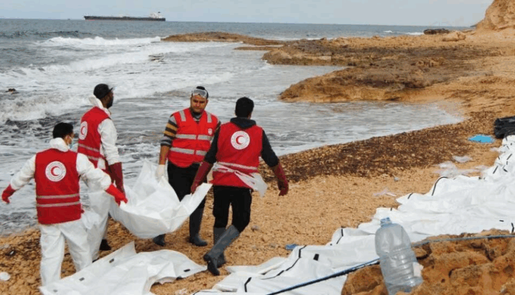 رحلة هجرة تتحول إلى فاجعة: مصرع رجل وطفلين في البحر