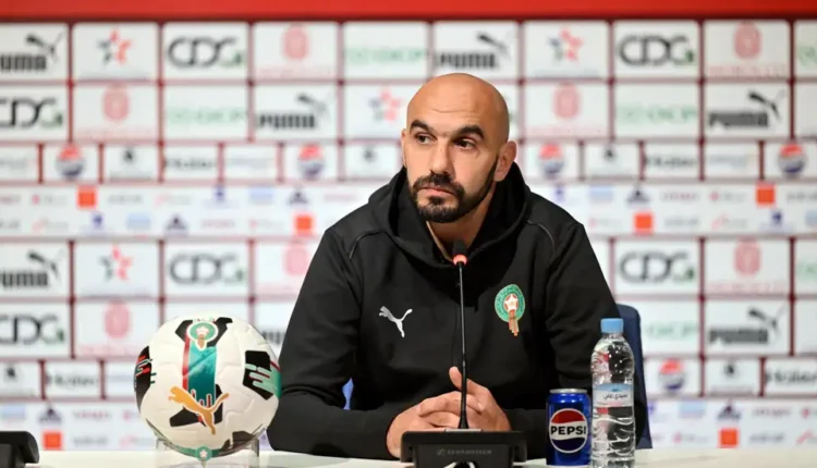 الركراكي يفند رغبة السويد في ودية قبل أمم إفريقيا ويؤكد أهمية التحضيرات الإفريقية