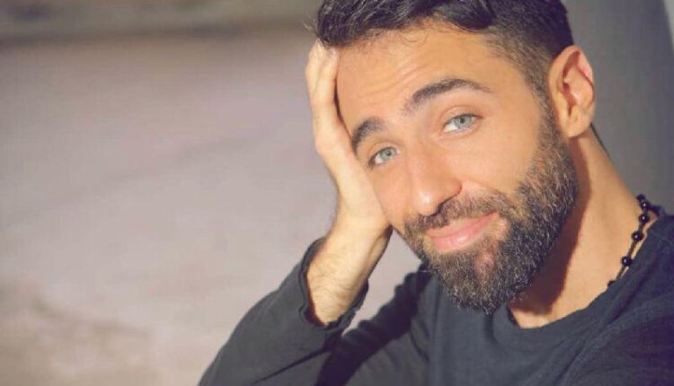 محمد قيس: القفطان المغربي رمز عالمي و"عندي سؤال" تجربة إنسانية عميقة