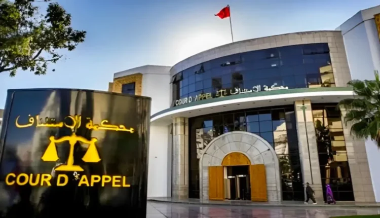 "محكمة طنجة تصدر أحكاماً بالإدانة في قضية مقتل تلميذ أمام مؤسسة تعليمية"