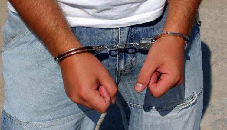 اعتقال مواطنين فرنسيين بتهمة محاولة سرقة فيلا في أولاد حسون