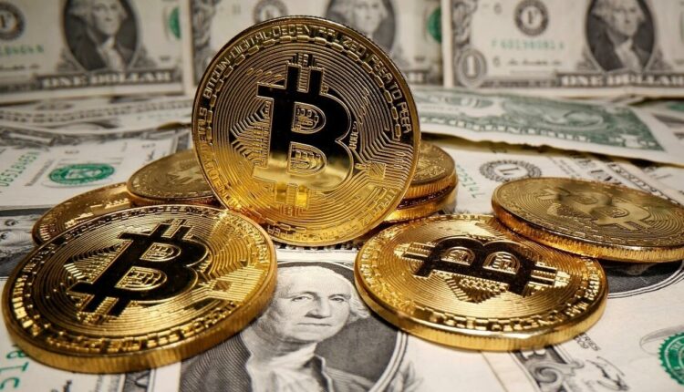بيتكوين تتراجع تحت ضغط التصعيد العسكري الأمريكي الإيراني