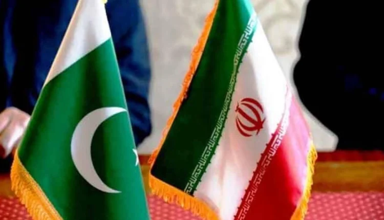 باكستان تغلق معابرها مع إيران وسط تصاعد التوتر الإقليمي