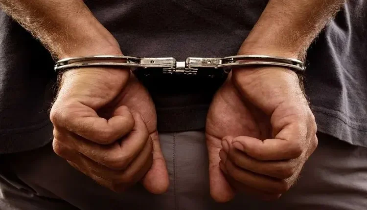 توقيف شخصين متورطين في ممارسة الإجهاض غير القانوني بتيكيوين