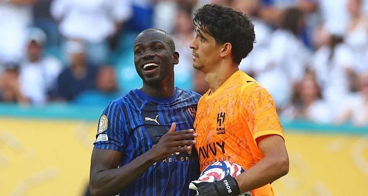 ياسين بونو يتصدر قائمة أفضل اللاعبين العرب في كأس العالم للأندية