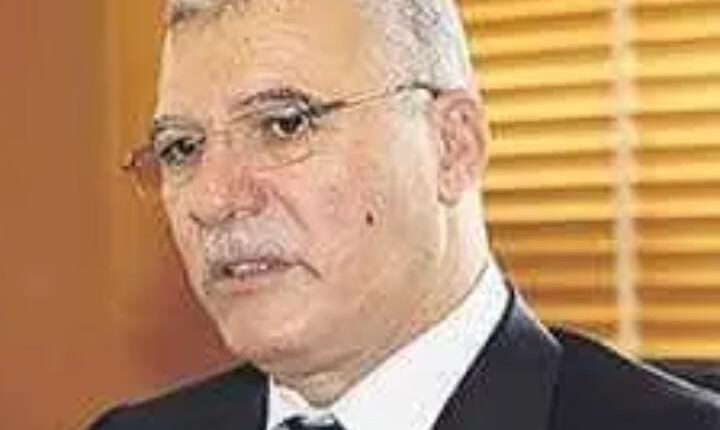 عامل بنسليمان يأمر بإزالة الحواجز بشاطئ بوزنيقة