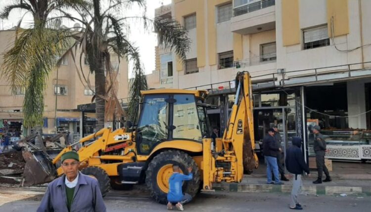 فاس تشن حملة لإزالة الاحتلال العشوائي وتحقيق الانضباط في الفضاءات العامة