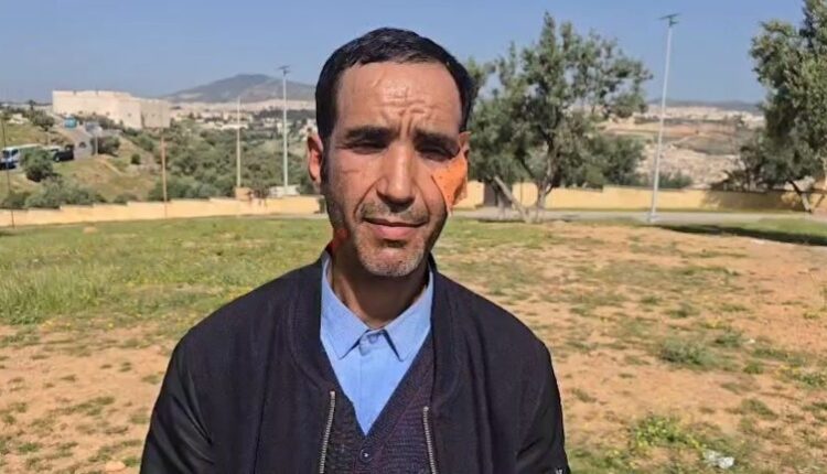 عامل النظافة