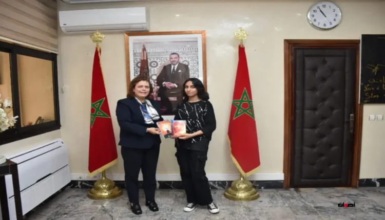 عامل إقليم تازة يستقبل عبير عزيم، أصغر كاتبة وروائية في الوطن العربي
