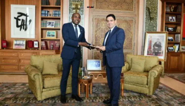 السيد بوريطة يستقبل وزير الشؤون الخارجية القمري حاملا رسالة من الرئيس أزالي أسوماني إلى جلالة الملك