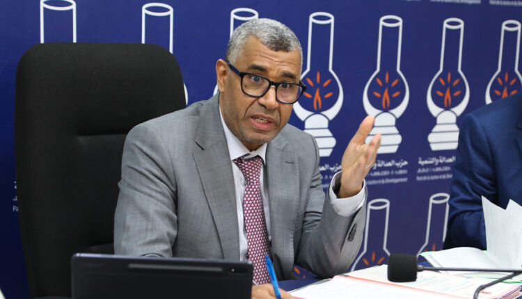 بووانو يتهم الحكومة بفشلها في تدبير السياسات الفلاحية رغم ملايير الدعم