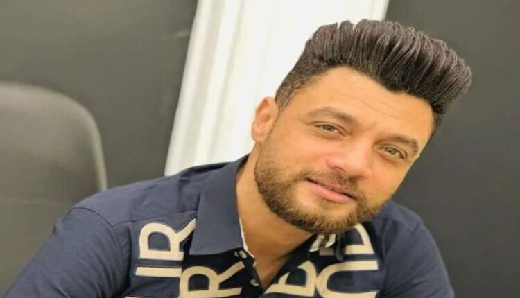 أزمة قلبية مفاجئة تنهي حياة الفنان الشعبي أحمد عامر