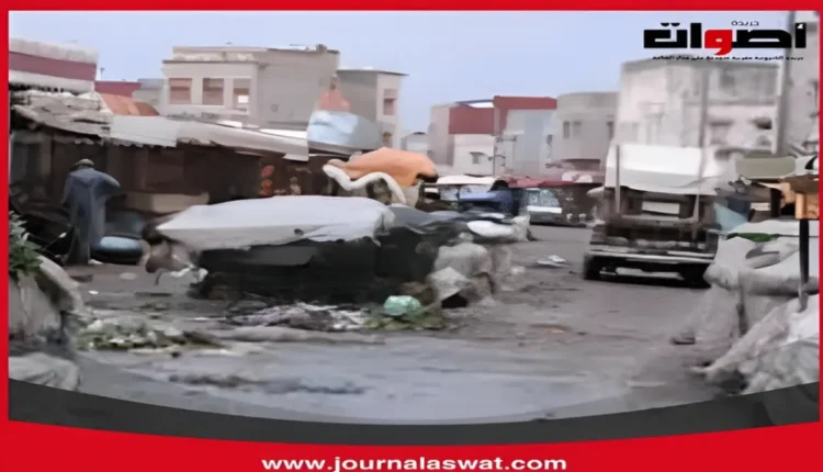 عامل إقليم الجديدة يزور سوق بئر إبراهيم بشكل مفاجئ ويشدد على تحسين ظروف العمل وضمان السلامة الصحية