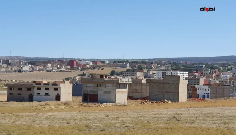 طنجة تتمدد.. والأحياء العشوائية تخنق الحلم