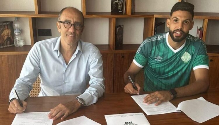 خالد علوي يطرق أبواب الرجاء.. توقيع مرتقب يعزز حراسة المرمى