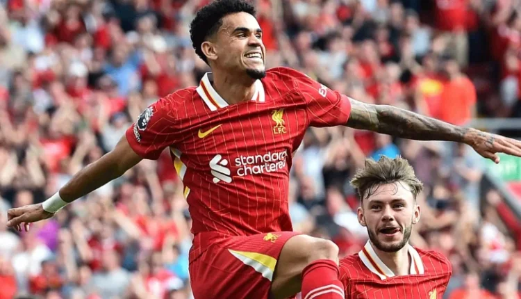 لويس دياز يصل إلى ألمانيا استعدادًا للتوقيع مع بايرن ميونخ