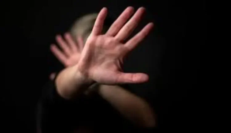 أب وابنته أمام العدالة لإدانتهما بعلاقة محرمة وُلد منها 6 أطفال