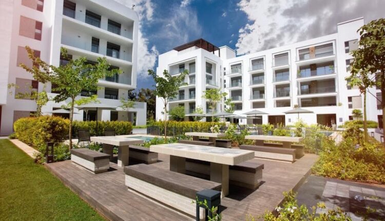 صفقة دراسة السكن الإيجاري إهدار للمال العام أم ضرورة تطويرية؟