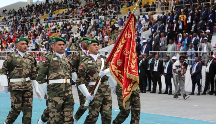 تجريدة من القوات المسلحة الملكية تشارك في احتفالات الذكرى الـ 65 لاستقلال كوت ديفوار