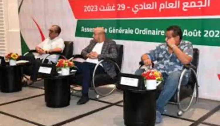 لجمعية الوطنية للإعلام والناشرين تدين مقالات "لوموند" وتؤكدالمؤسسة الملكية خط أحمر
