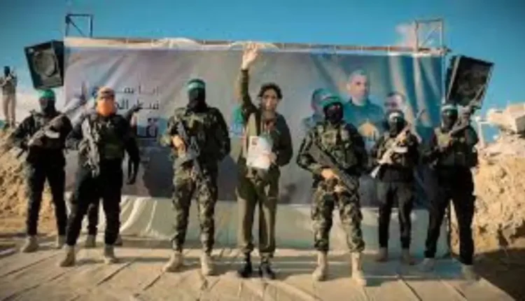 سرايا القسام تعلن انقطاع التواصل مع أسيريها عمري ميران ومتان إنغرستي في سجون الاحتلال