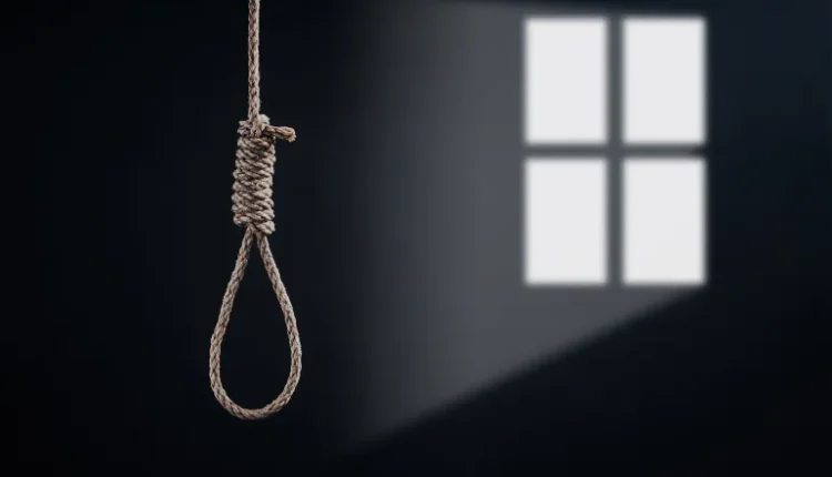 الناظور : شاب يقدم على إنهاء حياته ببني شيكر