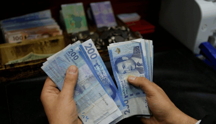 تراجع عجز السيولة البنكية بنسبة 2.87% ليصل إلى 137.5 مليار درهم