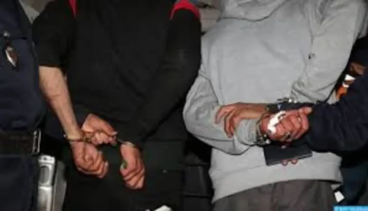 توقيف شخصين بطنجة انتحلا صفة شرطيين لسرقة مواطن