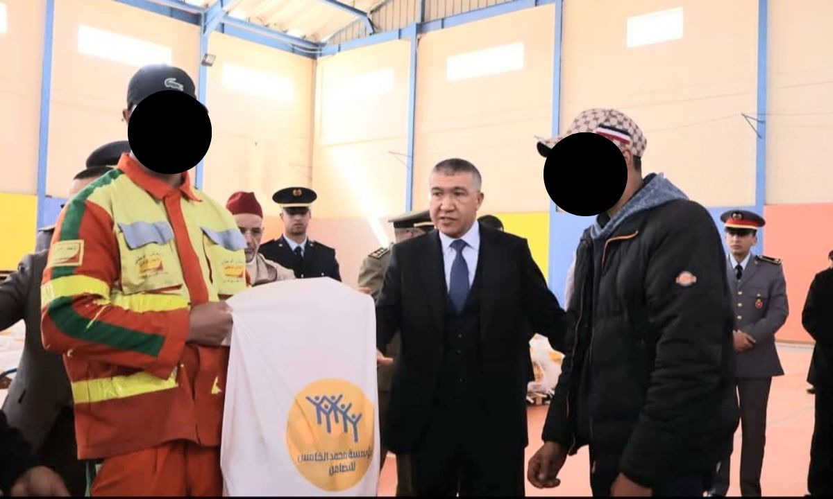 عامل الإقليم يشرف على توزيع القفة الرمضانية