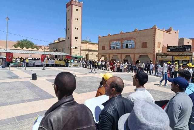 تخليد عيد العمال ببني تجيت في أجواء نضالية مميزة، مع مطالب بتحسين الأجور وتفعيل الحوار الاجتماعي وصون كرامة الشغيلة.
