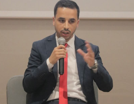 الأستاذ بومسيس أشرف