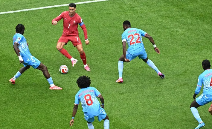 الكونغو تفرض التعادل على البرتغال في الشوط الأول