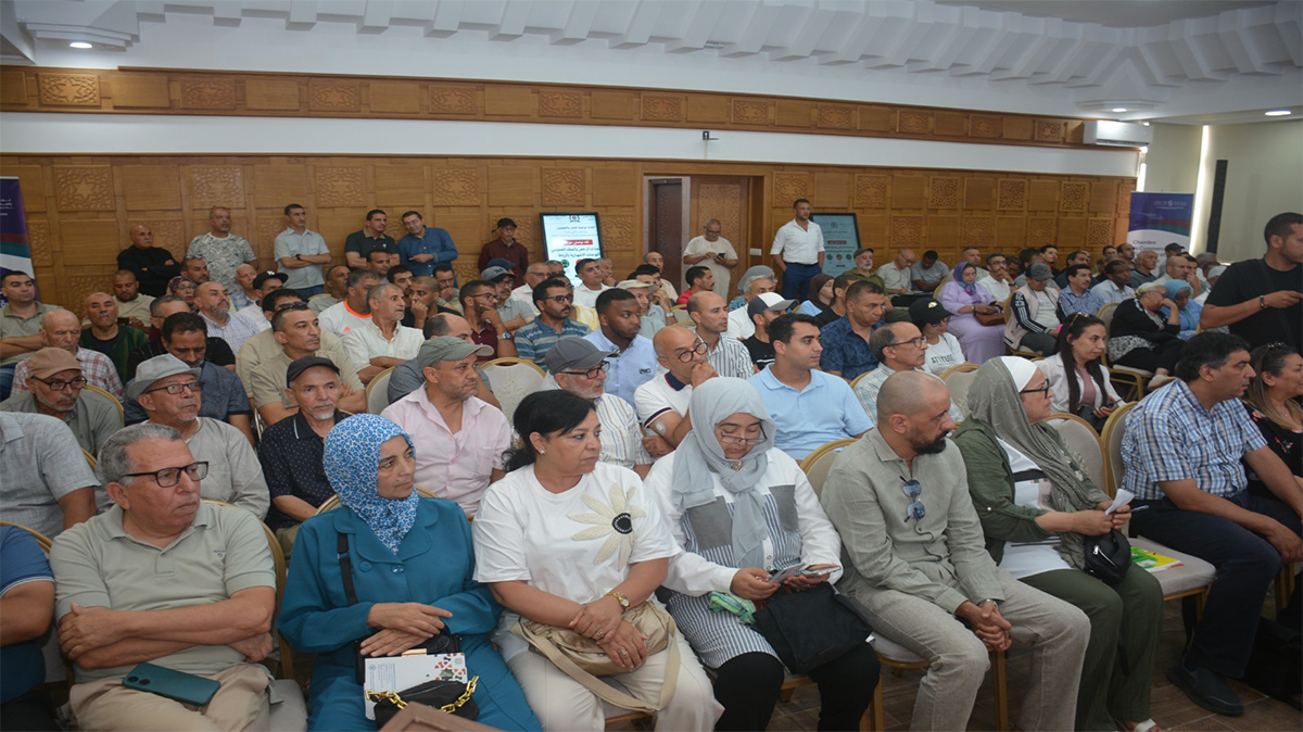 الرباط: غرفة التجارة والصناعة تقر "الشباك الوحيد" وإحداث لجنة مشتركة لحل إشكالات رخص التجار والملك العام